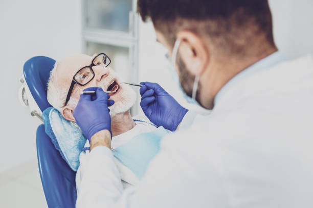 Best Emergency Tooth Extraction in Edgemont Park, MI